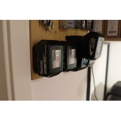 Makita 18v Batarya Tutucu Stand